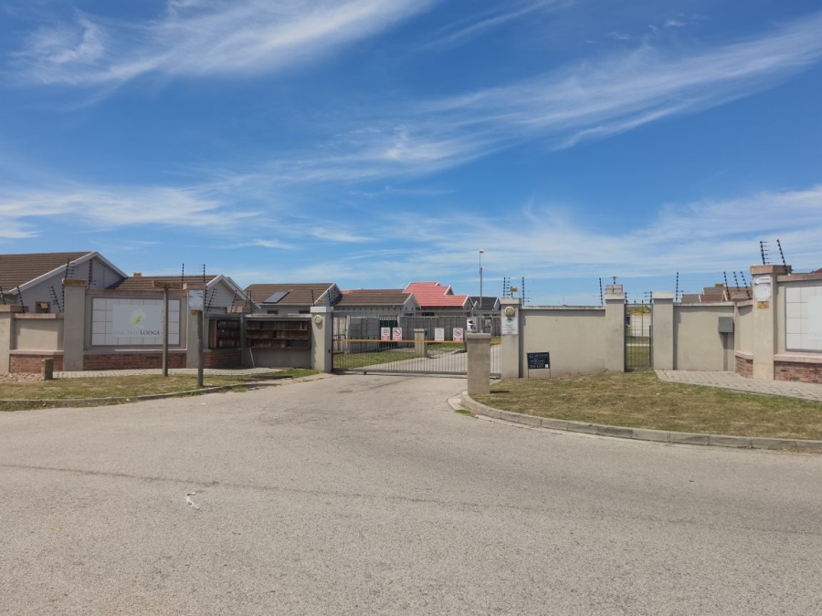 2 Bedroom Property for Sale in Parsonsvlei Eastern Cape